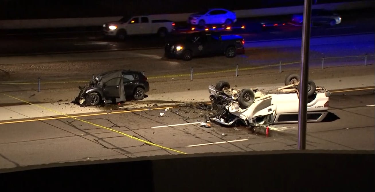 One killed in wrong-way crash on Arizona Loop 303