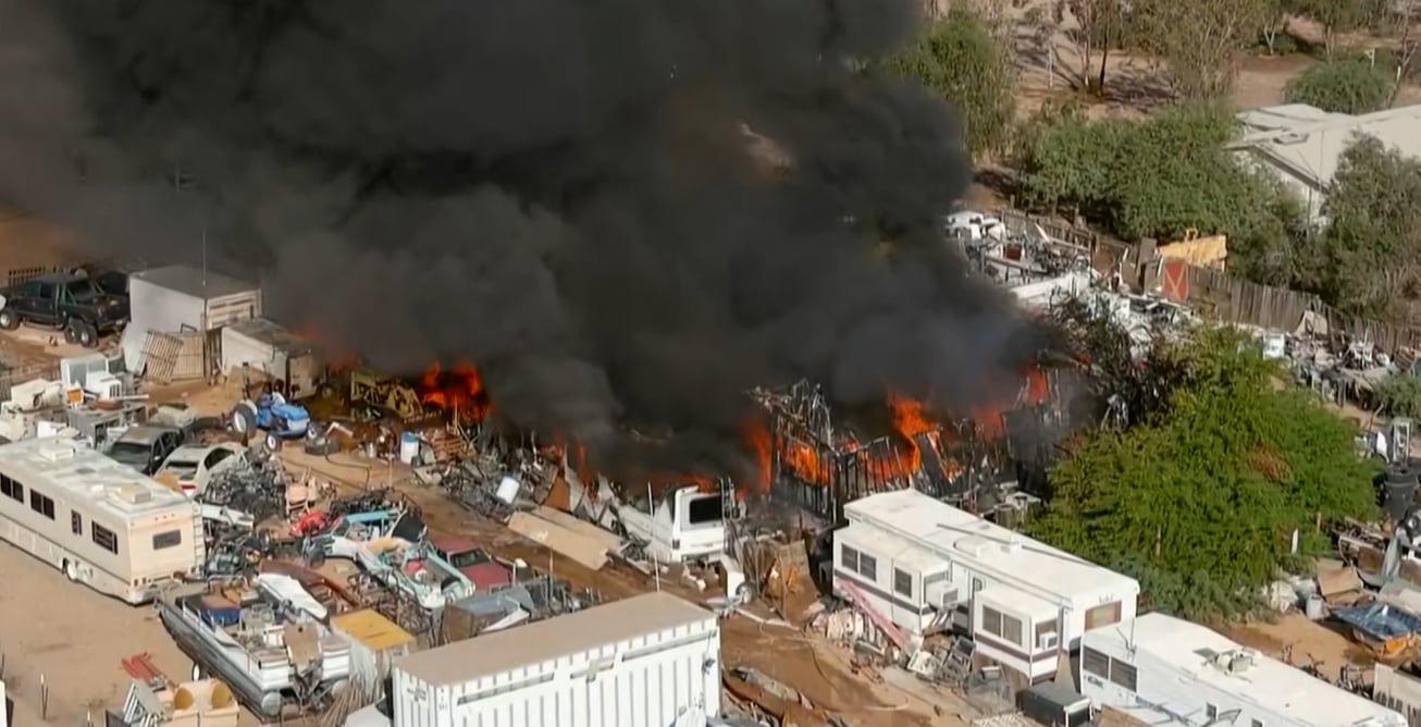 Massive fire spreads across Tonopah property