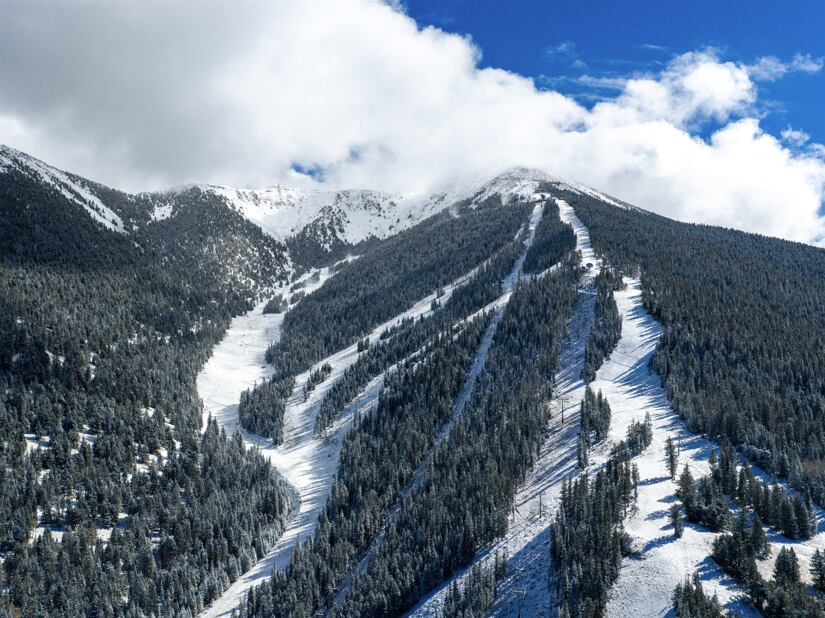 Arizona Snowbowl receives six inches of snow ahead of season