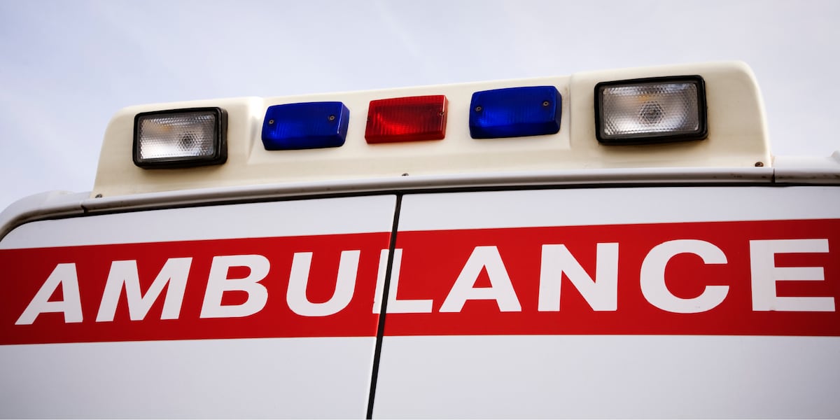 Two-vehicle fatal crash closes Oracle Road