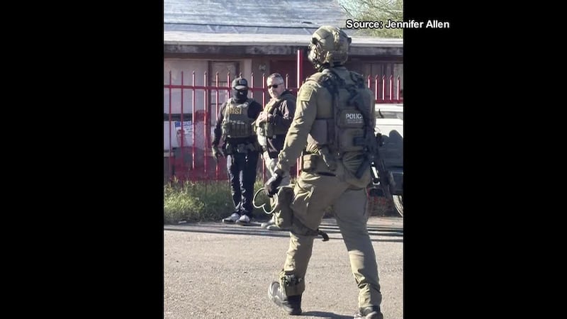 Federal agents serving search warrant in Tucson