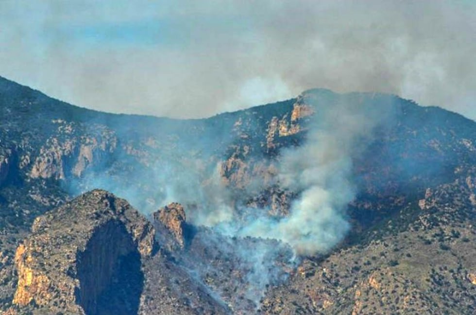 Finger Ridge Fire Finger Rock Fire in Catalina Mountains grows to 750 acres