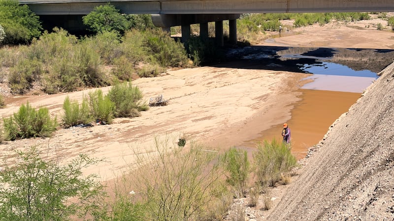 Woman found dead in wash near Silverlake Road